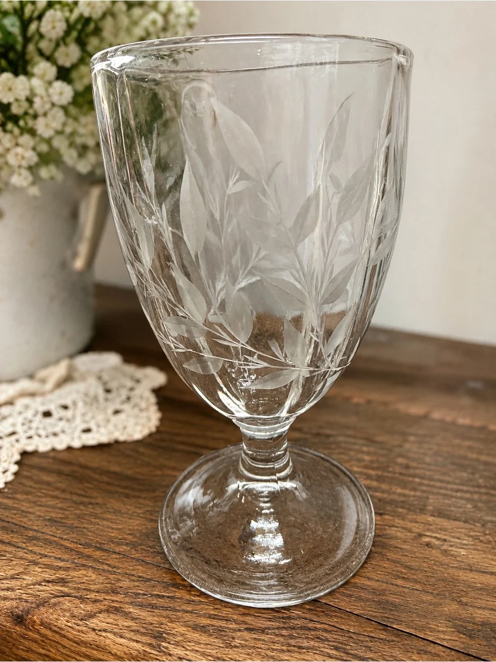Vintage Thick Glass Footed Goblet Etched Floral Starburst Design 6 1/8”